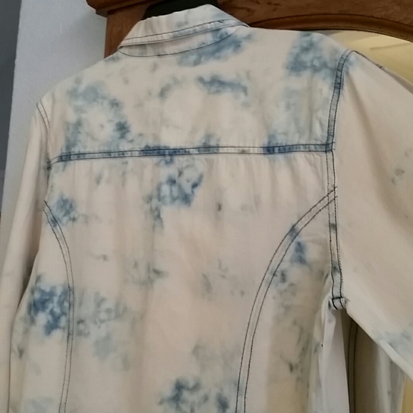 True Freedom blouse - Picture 8 of 8